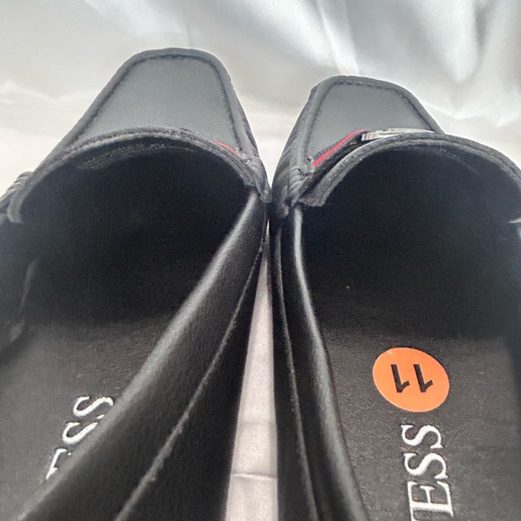GUESS GMASKERS-R LOAFERS MEN BLACK SIZE 11M - Picture 9 of 11